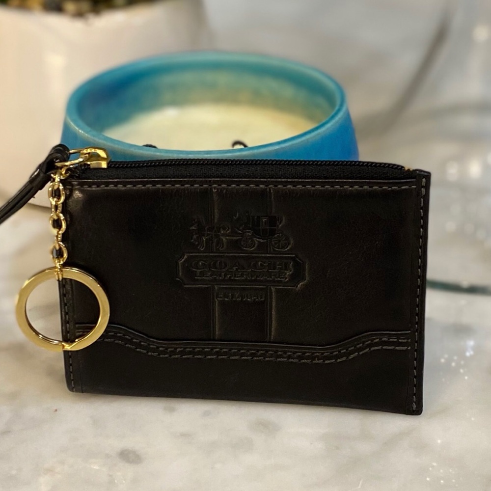 COACH BLACK LEATHER HORSE AND CARRIAGE WALLET!🖤 - Picture 2 of 6